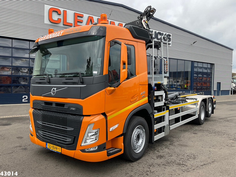 Volvo FM 430 HMF 23 Tonmeter laadkraan - Haakarmsysteem vrachtwagen, Kraanwagen: afbeelding 2 Volvo FM 430 HMF 23 Tonmeter laadkraan - Haakarmsysteem vrachtwagen, Kraanwagen: afbeelding 2