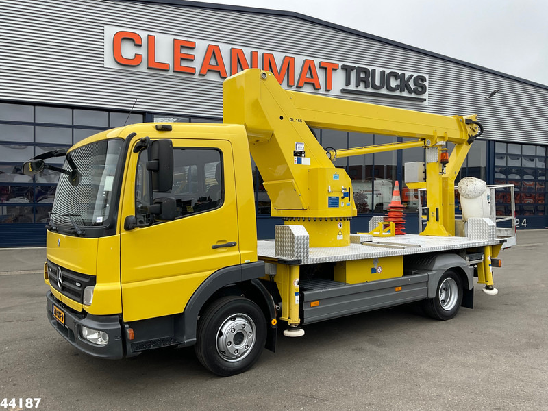 Mercedes-Benz Atego 815 Wumag Elevant 17 meter hoogwerker Just 39.048 km! - Vrachtwagen: afbeelding 3 Mercedes-Benz Atego 815 Wumag Elevant 17 meter hoogwerker Just 39.048 km! - Vrachtwagen: afbeelding 3