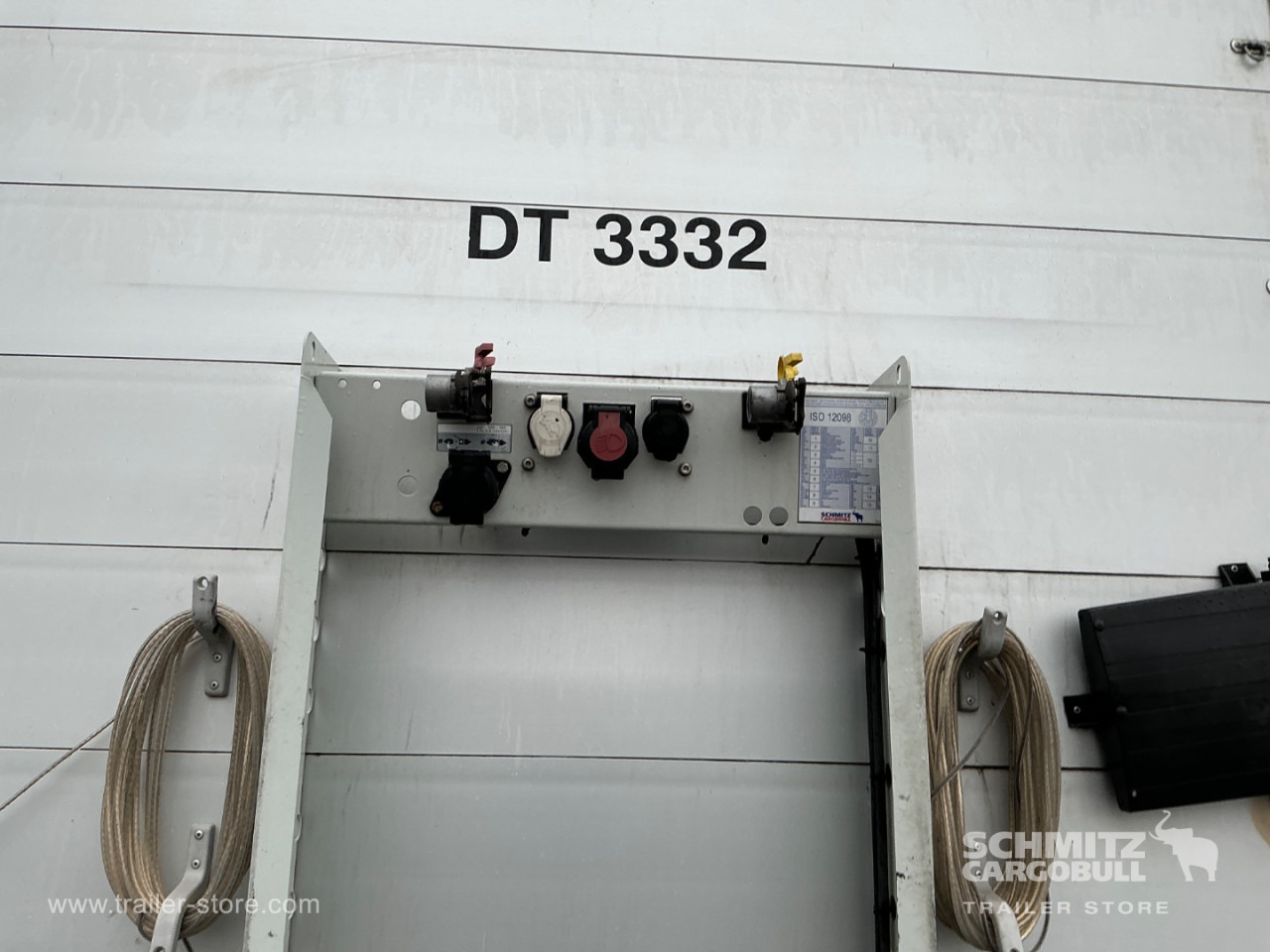 SCHMITZ Curtainsider Standard , Folding wall right - Schuifzeiloplegger: afbeelding 4 SCHMITZ Curtainsider Standard , Folding wall right - Schuifzeiloplegger: afbeelding 4