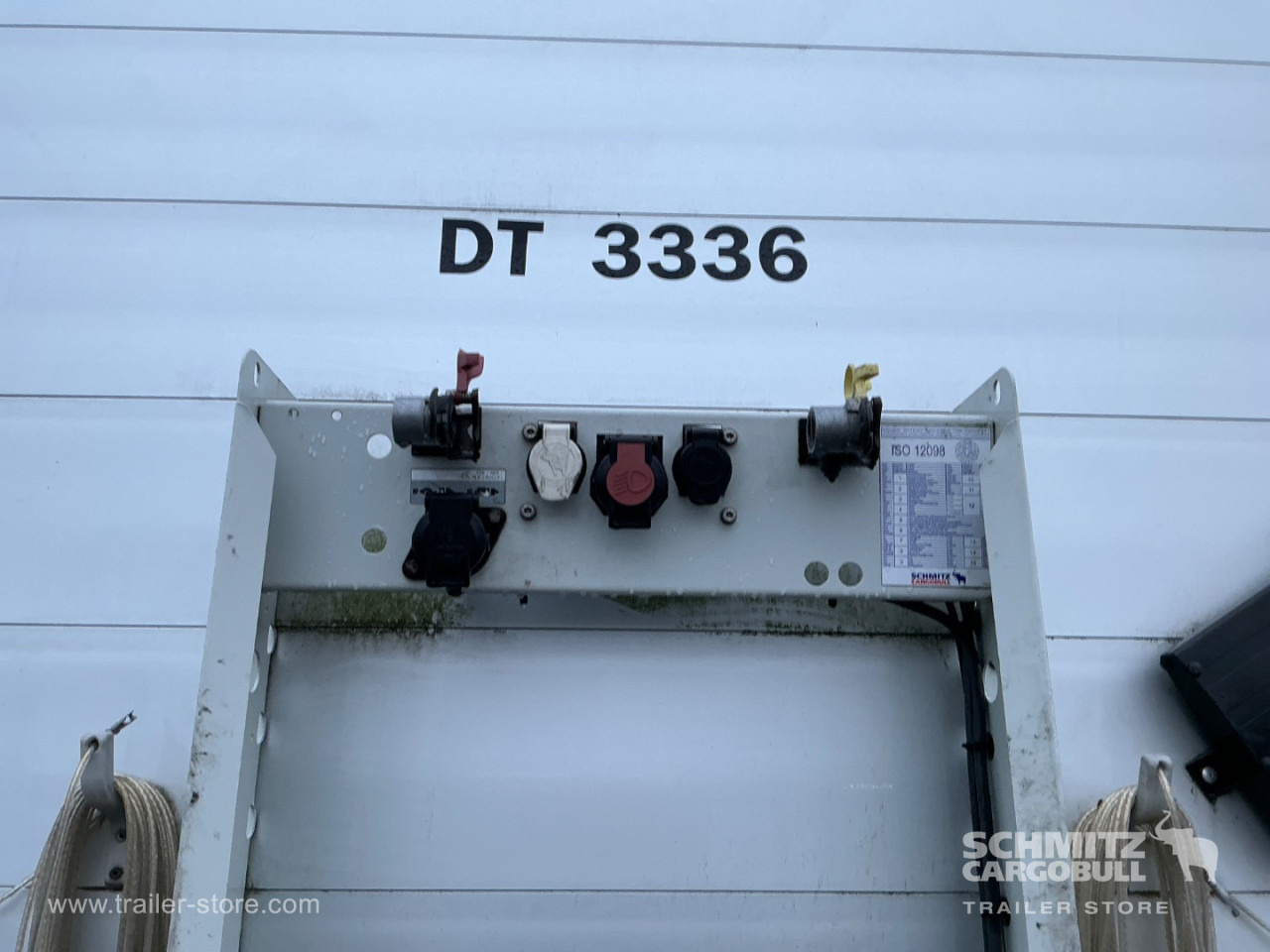 SCHMITZ Curtainsider Standard , Folding wall right - Schuifzeiloplegger: afbeelding 4 SCHMITZ Curtainsider Standard , Folding wall right - Schuifzeiloplegger: afbeelding 4
