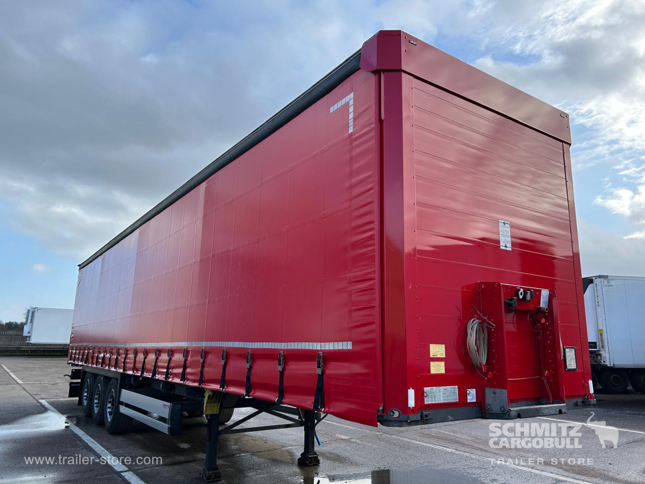 SCHMITZ Curtainsider Standard UK - Schuifzeiloplegger: afbeelding 1 SCHMITZ Curtainsider Standard UK - Schuifzeiloplegger: afbeelding 1