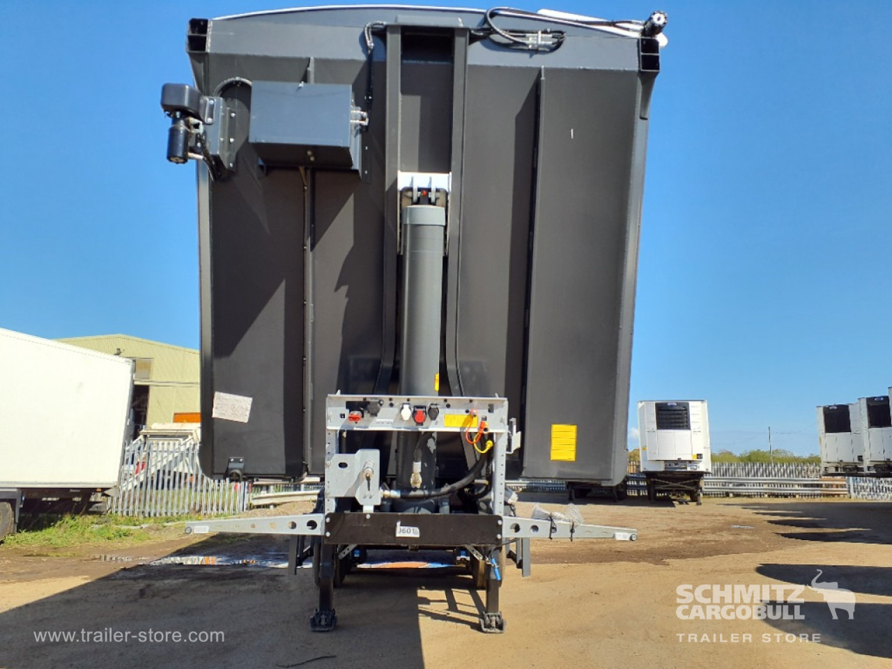 SCHMITZ Tipper Alu-square sided body 55m³ - Kipper oplegger: afbeelding 1 SCHMITZ Tipper Alu-square sided body 55m³ - Kipper oplegger: afbeelding 1