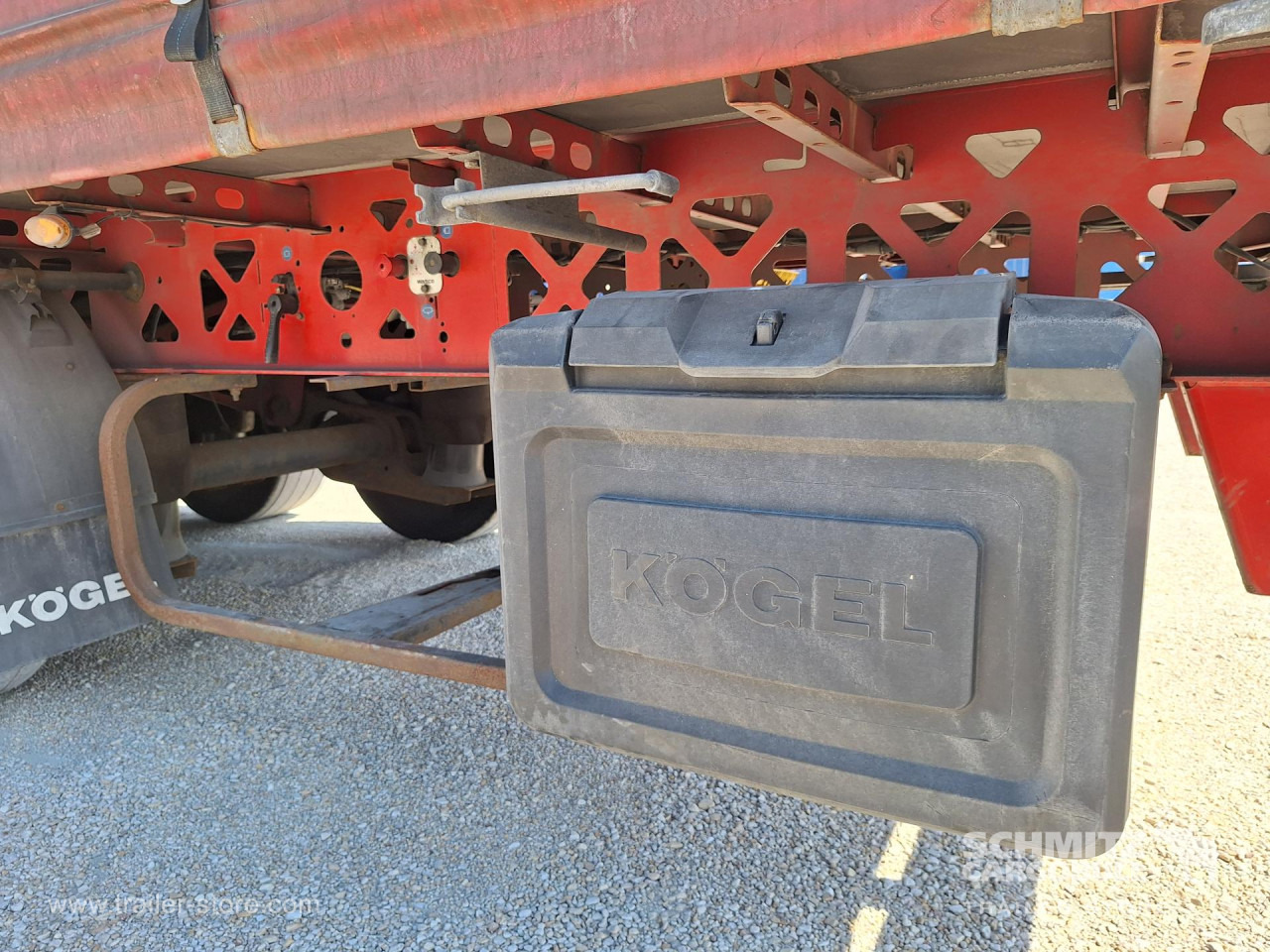 KOEGEL Curtainsider Standard - Schuifzeiloplegger: afbeelding 2 KOEGEL Curtainsider Standard - Schuifzeiloplegger: afbeelding 2