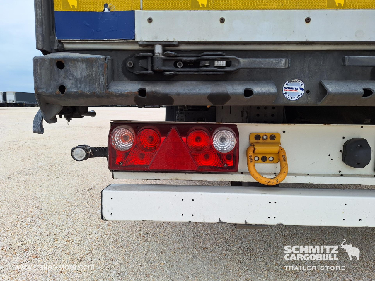 SCHMITZ Curtainsider Mega - Schuifzeiloplegger: afbeelding 3 SCHMITZ Curtainsider Mega - Schuifzeiloplegger: afbeelding 3