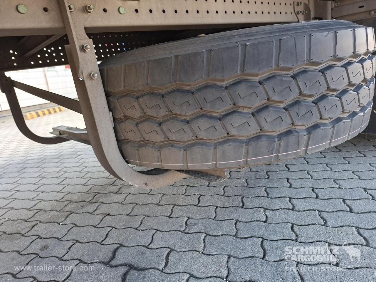 SCHMITZ Reefer Multitemp - Isotherm oplegger: afbeelding 5 SCHMITZ Reefer Multitemp - Isotherm oplegger: afbeelding 5