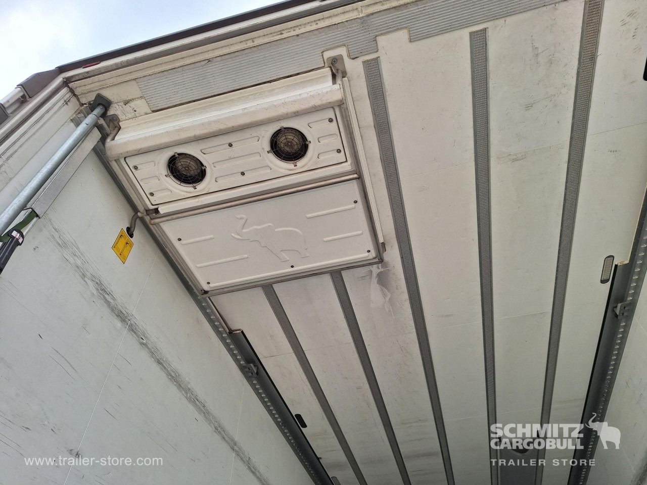 SCHMITZ Reefer Multitemp - Isotherm oplegger: afbeelding 2 SCHMITZ Reefer Multitemp - Isotherm oplegger: afbeelding 2