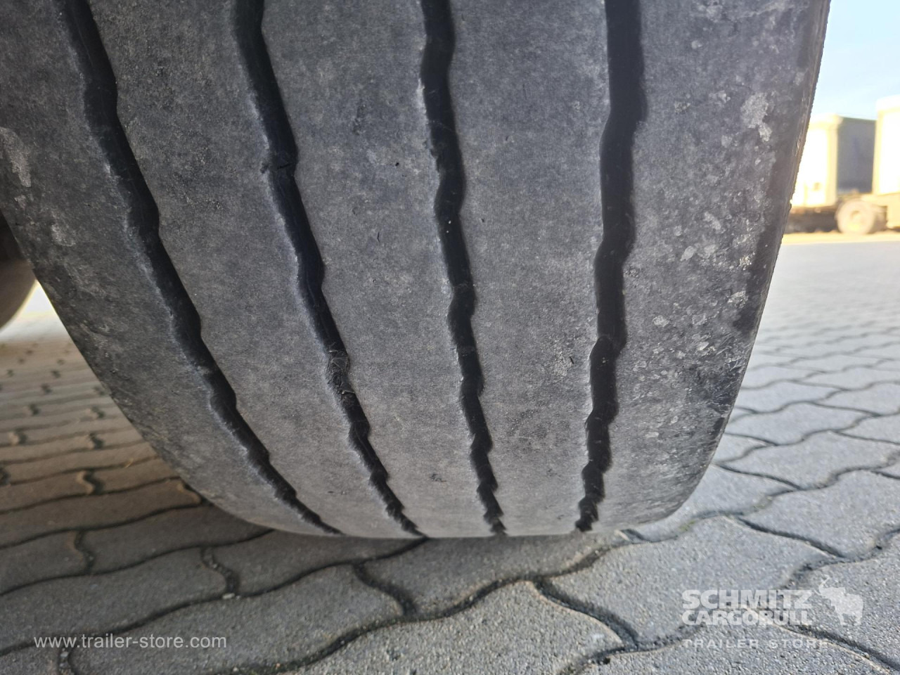 SCHMITZ Reefer Multitemp - Isotherm oplegger: afbeelding 4 SCHMITZ Reefer Multitemp - Isotherm oplegger: afbeelding 4