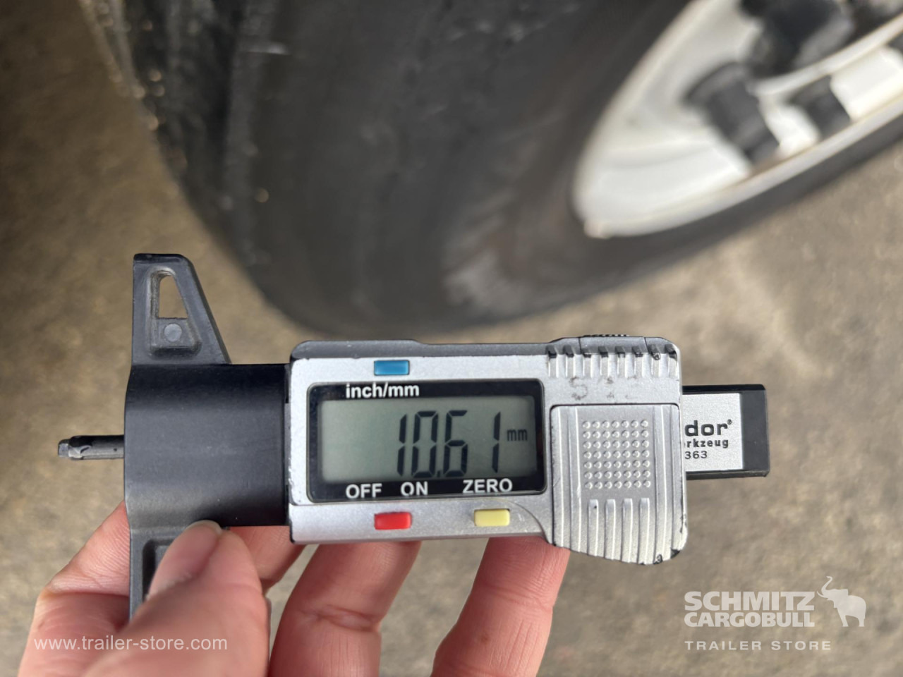 SCHMITZ Curtainsider Standard - Schuifzeiloplegger: afbeelding 2 SCHMITZ Curtainsider Standard - Schuifzeiloplegger: afbeelding 2