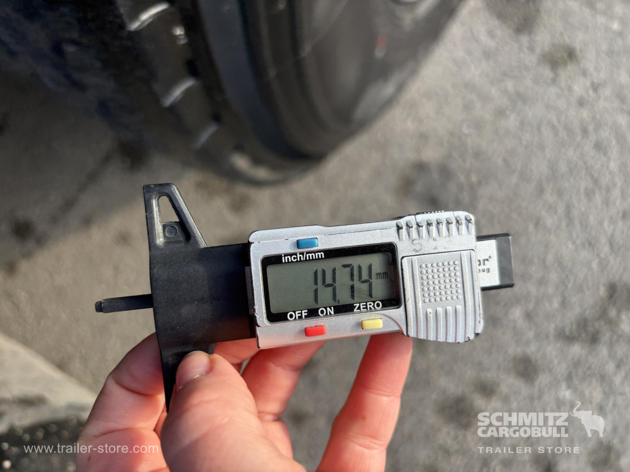 SCHMITZ Curtainsider Standard - Schuifzeiloplegger: afbeelding 4 SCHMITZ Curtainsider Standard - Schuifzeiloplegger: afbeelding 4