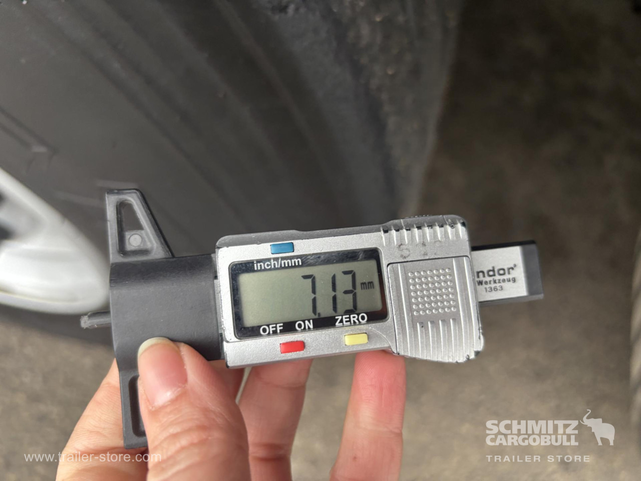 SCHMITZ Curtainsider Standard - Schuifzeiloplegger: afbeelding 2 SCHMITZ Curtainsider Standard - Schuifzeiloplegger: afbeelding 2