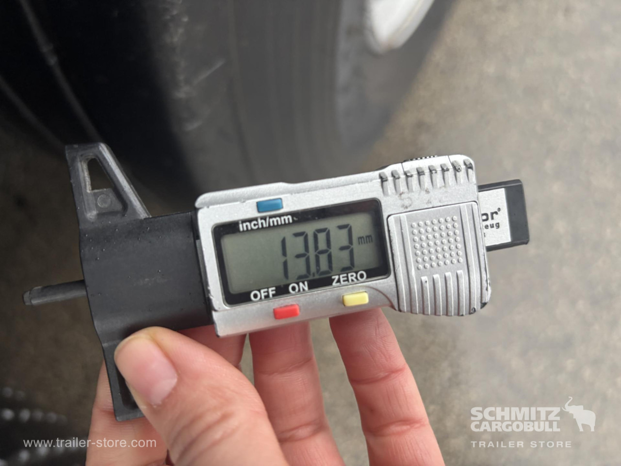 SCHMITZ Curtainsider Standard - Schuifzeiloplegger: afbeelding 5 SCHMITZ Curtainsider Standard - Schuifzeiloplegger: afbeelding 5