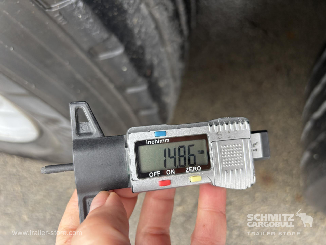 SCHMITZ Curtainsider Standard - Schuifzeiloplegger: afbeelding 2 SCHMITZ Curtainsider Standard - Schuifzeiloplegger: afbeelding 2