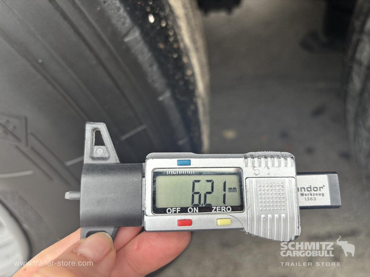 SCHMITZ Curtainsider Standard - Schuifzeiloplegger: afbeelding 3 SCHMITZ Curtainsider Standard - Schuifzeiloplegger: afbeelding 3