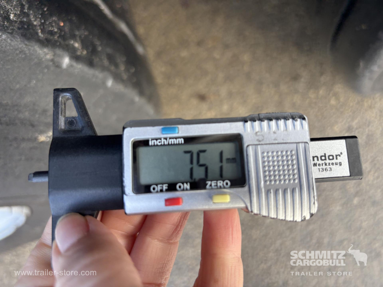 SCHMITZ Curtainsider Standard - Schuifzeiloplegger: afbeelding 3 SCHMITZ Curtainsider Standard - Schuifzeiloplegger: afbeelding 3