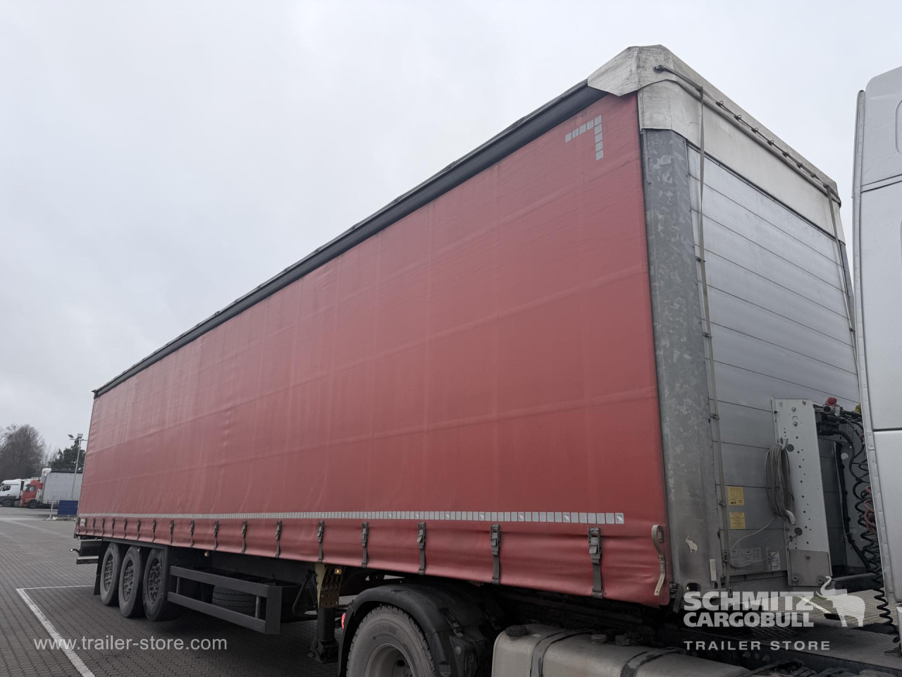 SCHMITZ Curtainsider Standard - Schuifzeiloplegger: afbeelding 4 SCHMITZ Curtainsider Standard - Schuifzeiloplegger: afbeelding 4