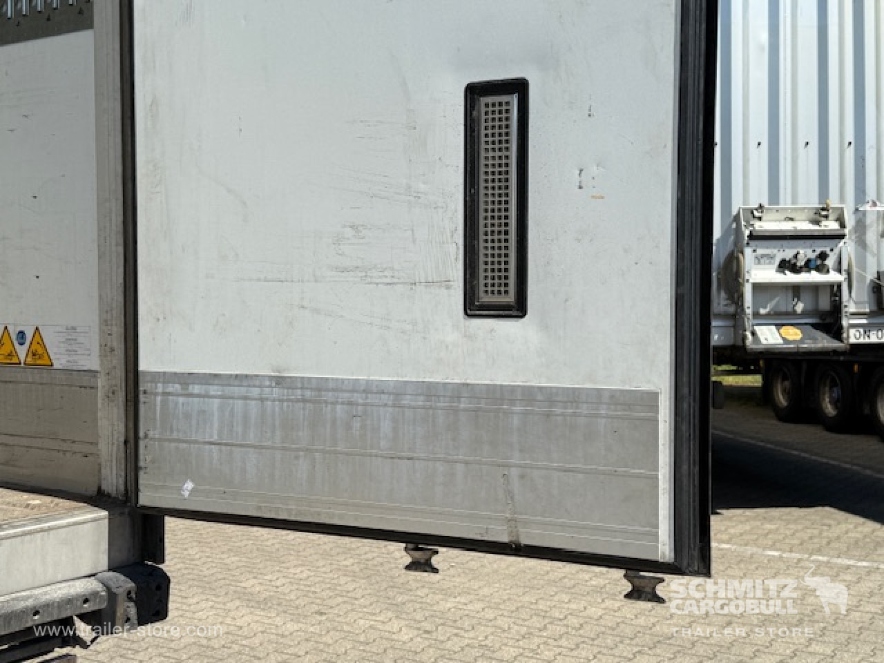 SCHMITZ Oplegger Vries Multitemp - Isotherm oplegger: afbeelding 3 SCHMITZ Oplegger Vries Multitemp - Isotherm oplegger: afbeelding 3