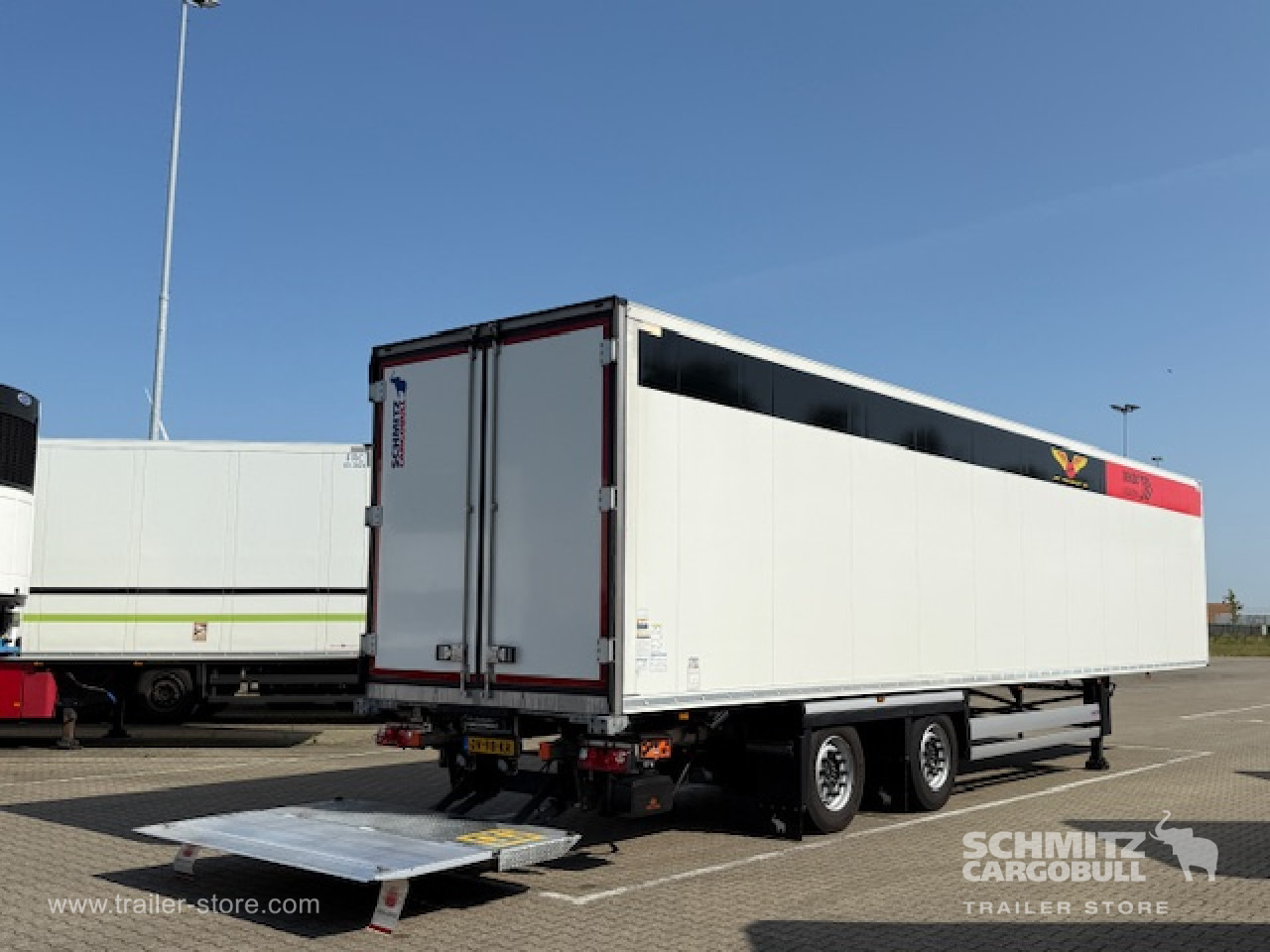 SCHMITZ Oplegger Vries Standard Taillift - Isotherm oplegger: afbeelding 4 SCHMITZ Oplegger Vries Standard Taillift - Isotherm oplegger: afbeelding 4