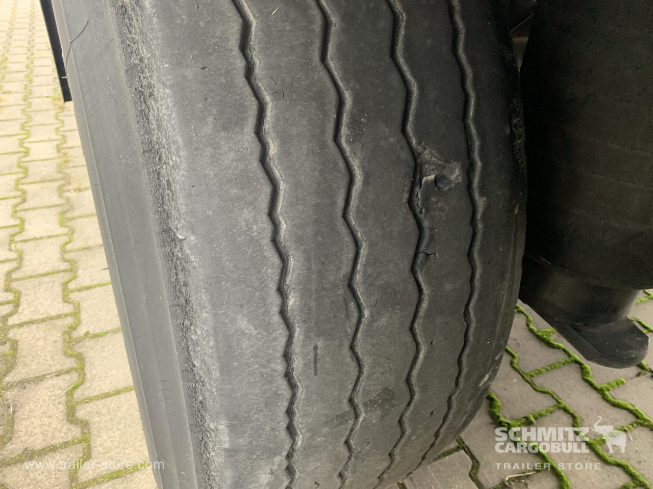 SCHMITZ Reefer Standard - Isotherm oplegger: afbeelding 2 SCHMITZ Reefer Standard - Isotherm oplegger: afbeelding 2