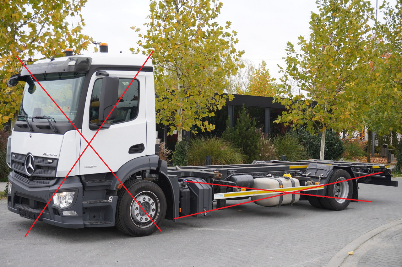 BDF construction lifted hydraulically by 50 cm - Frame/ Chassis: afbeelding 2 BDF construction lifted hydraulically by 50 cm - Frame/ Chassis: afbeelding 2