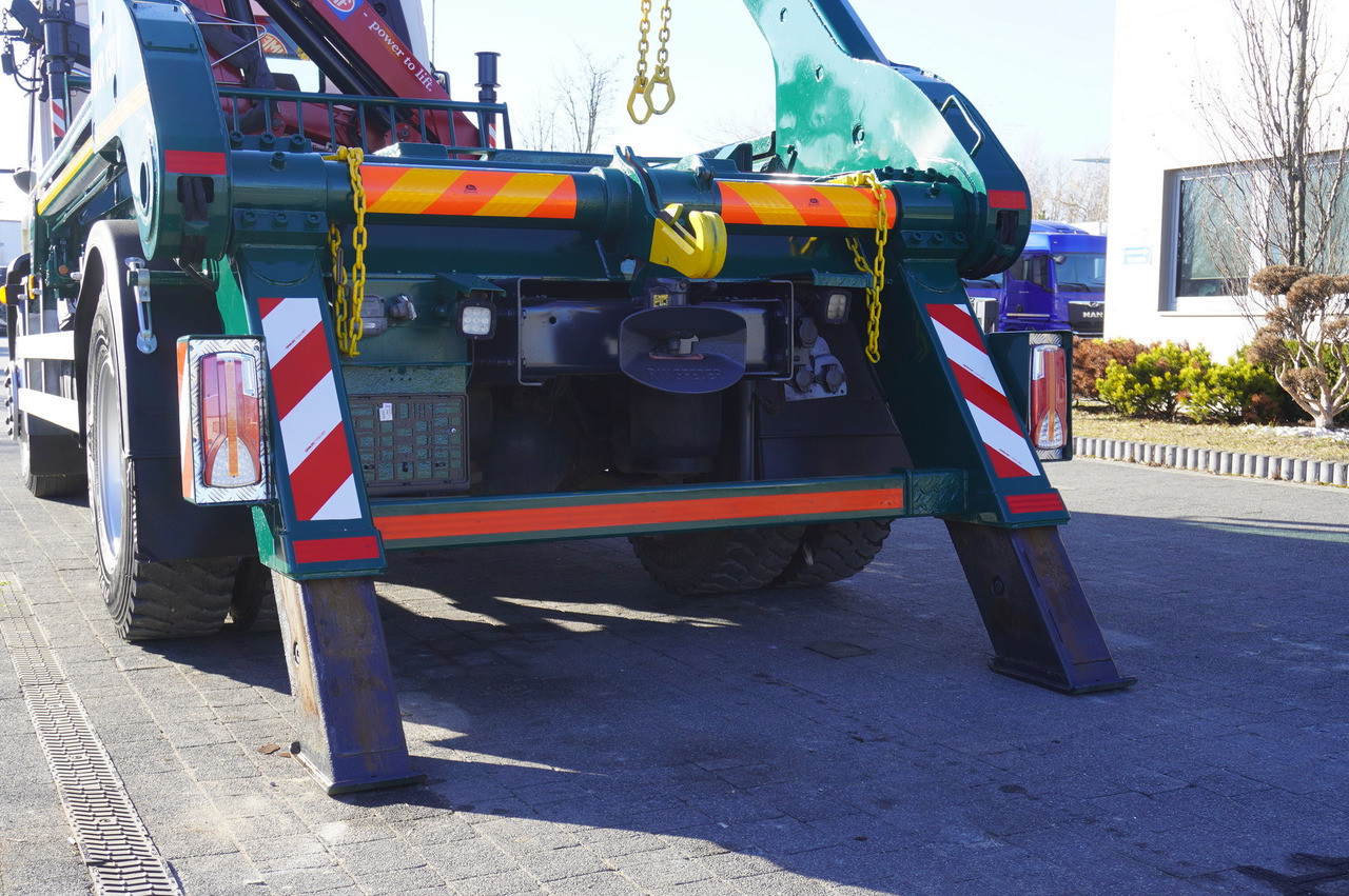 Haakarmsysteem vrachtwagen, Kraanwagen DAF LF 18.310 E6 / Skip loader Fornal NKR 130V / HDS HMF 735 K2 / Manual gearbox: afbeelding 15