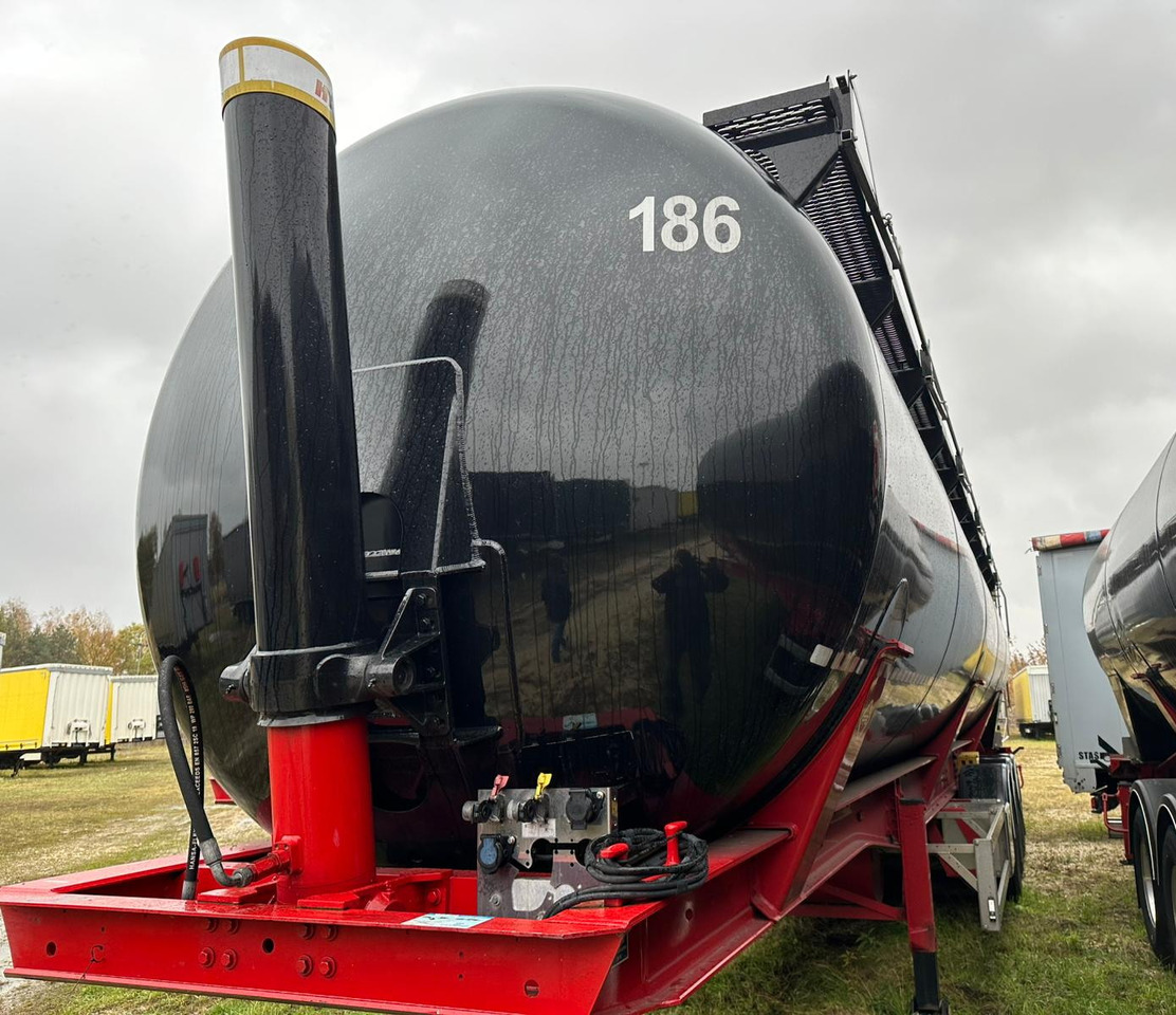 FELDBINDER 334C 15 A-1-1-40 Silo tank / 66 m3 / 2022 / 20 units - Bulkoplegger: afbeelding 4 FELDBINDER 334C 15 A-1-1-40 Silo tank / 66 m3 / 2022 / 20 units - Bulkoplegger: afbeelding 4