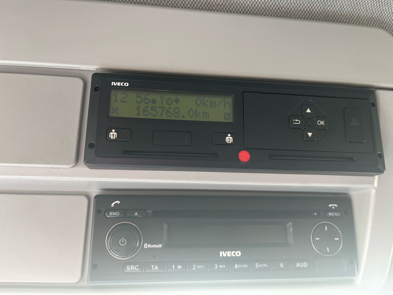 IVECO 120-190 / 160 thousand km !!! / Box 18 EPAL / Dhollandia lift 1500 kg - Bakwagen: afbeelding 2 IVECO 120-190 / 160 thousand km !!! / Box 18 EPAL / Dhollandia lift 1500 kg - Bakwagen: afbeelding 2