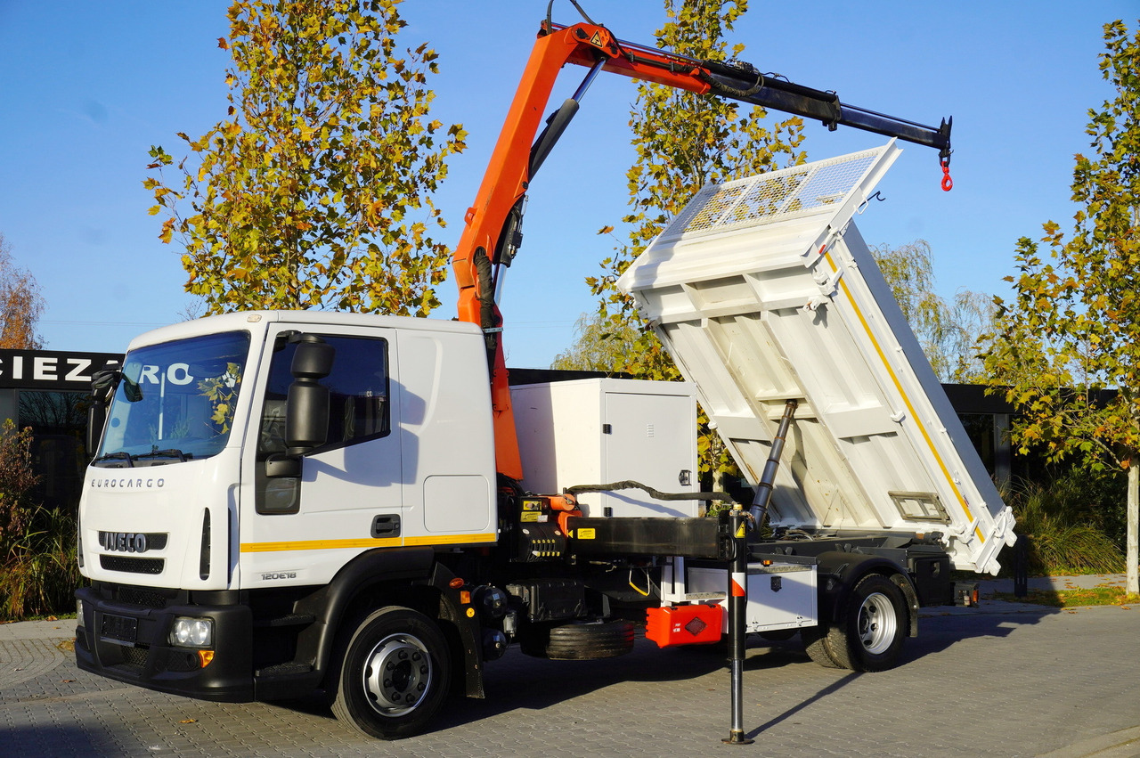 IVECO Eurocargo 120E18 Crane Palfinger / 3-way tipper / sleeper cab - Kipper vrachtwagen, Kraanwagen: afbeelding 1 IVECO Eurocargo 120E18 Crane Palfinger / 3-way tipper / sleeper cab - Kipper vrachtwagen, Kraanwagen: afbeelding 1