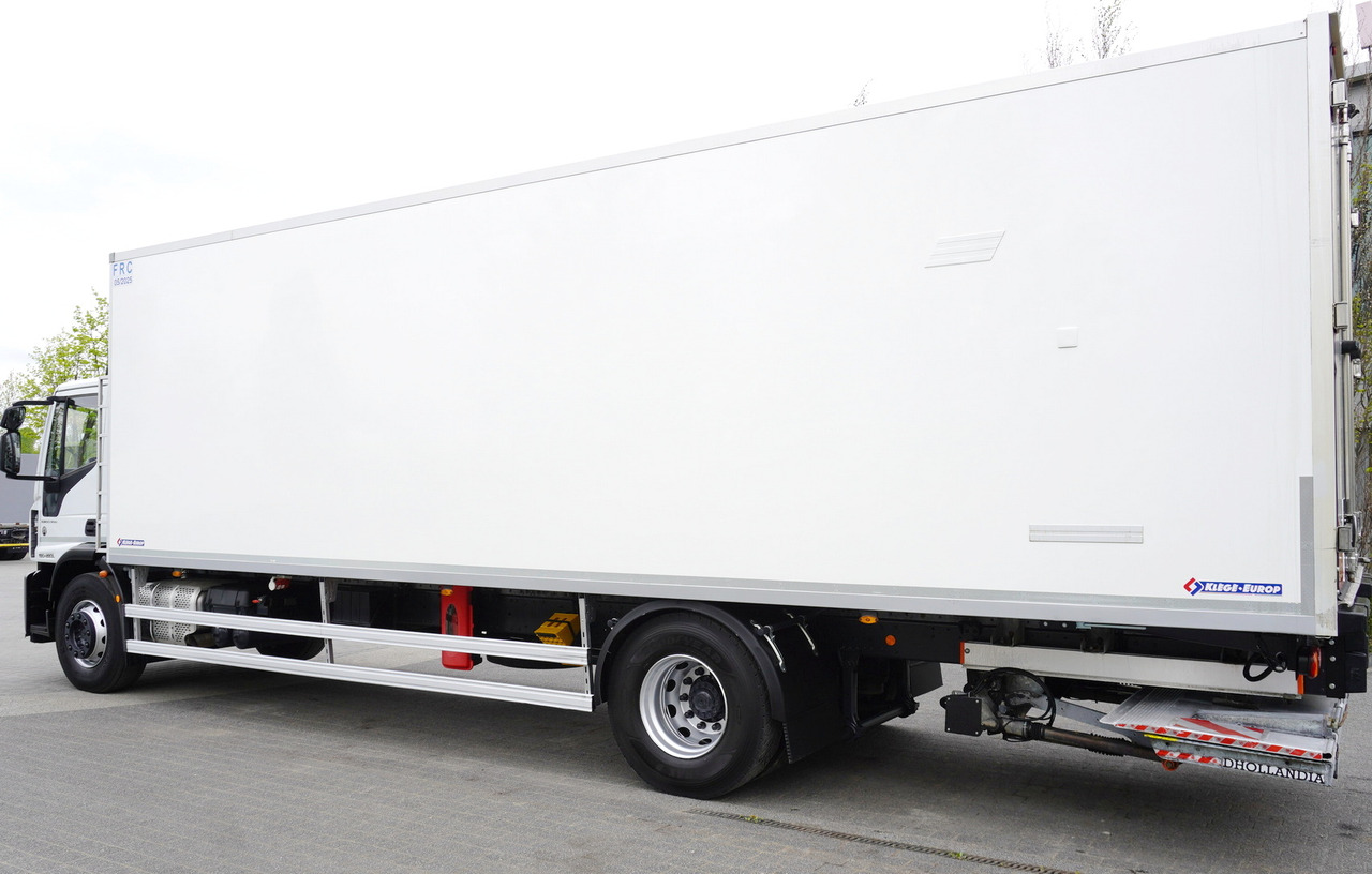 IVECO Eurocargo 190-280L E6 4x2 / Refrigerator / Dhollandia DHSM.20 tail lift / 21 pallets - Koelwagen vrachtwagen: afbeelding 3 IVECO Eurocargo 190-280L E6 4x2 / Refrigerator / Dhollandia DHSM.20 tail lift / 21 pallets - Koelwagen vrachtwagen: afbeelding 3