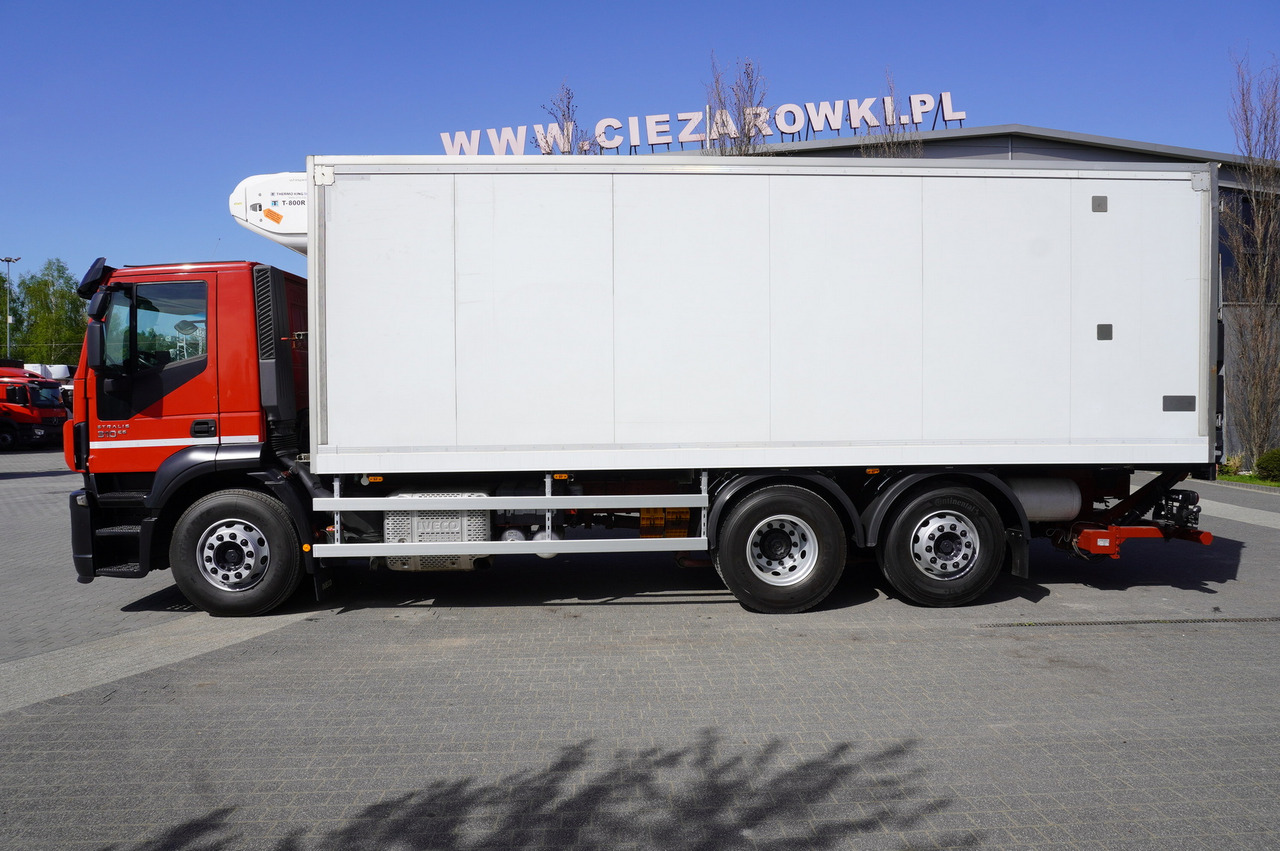 Iveco Stralis 310 6×2 E6 Refrigerator/ ATP/FRC / 18 pallets / Tail lift - Koelwagen vrachtwagen: afbeelding 2 Iveco Stralis 310 6×2 E6 Refrigerator/ ATP/FRC / 18 pallets / Tail lift - Koelwagen vrachtwagen: afbeelding 2
