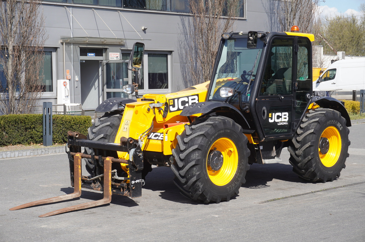 JCB 526-56 AGRI Plus / 5.6 m telescopic loader / joystick - Verreiker: afbeelding 3 JCB 526-56 AGRI Plus / 5.6 m telescopic loader / joystick - Verreiker: afbeelding 3