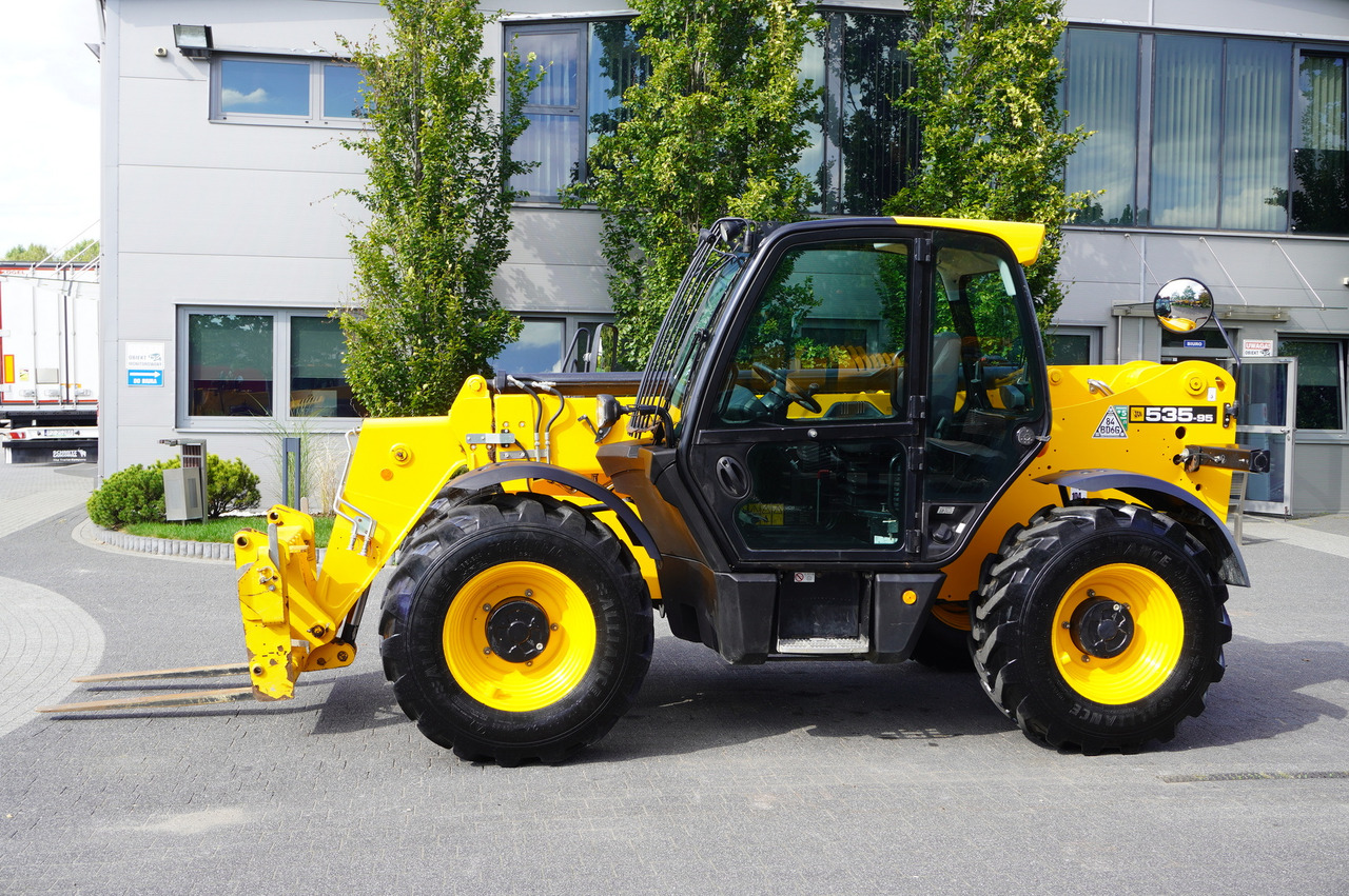JCB 535-95 / 3.5 T / range 9.5 m / 700 MTH! - Telescooplader: afbeelding 4 JCB 535-95 / 3.5 T / range 9.5 m / 700 MTH! - Telescooplader: afbeelding 4