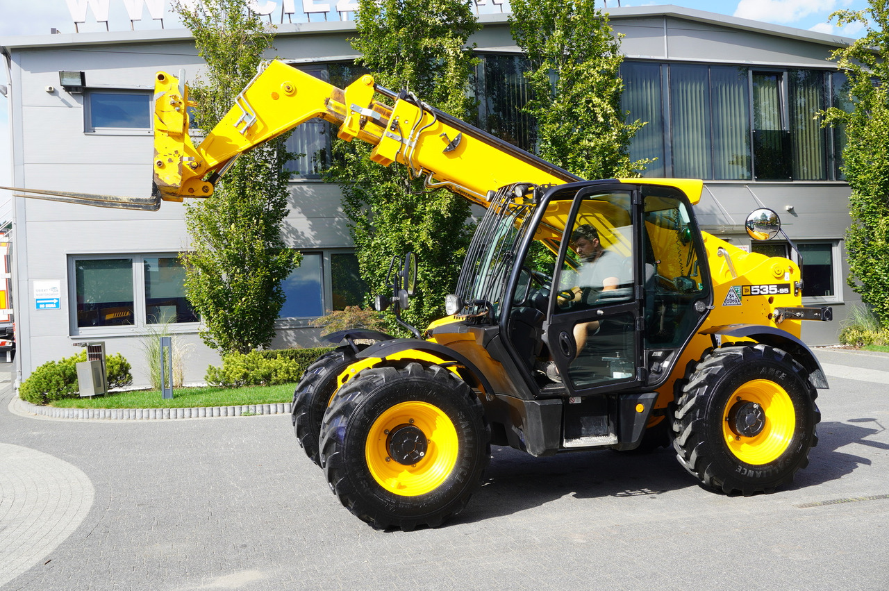 JCB 535-95 / 3.5 T / range 9.5 m / 700 MTH!! - Telescooplader: afbeelding 5 JCB 535-95 / 3.5 T / range 9.5 m / 700 MTH!! - Telescooplader: afbeelding 5