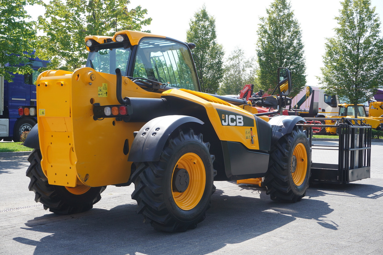 JCB 535-95 / 3.5 T / range 9.5 m / joystick - Telescooplader: afbeelding 4 JCB 535-95 / 3.5 T / range 9.5 m / joystick - Telescooplader: afbeelding 4