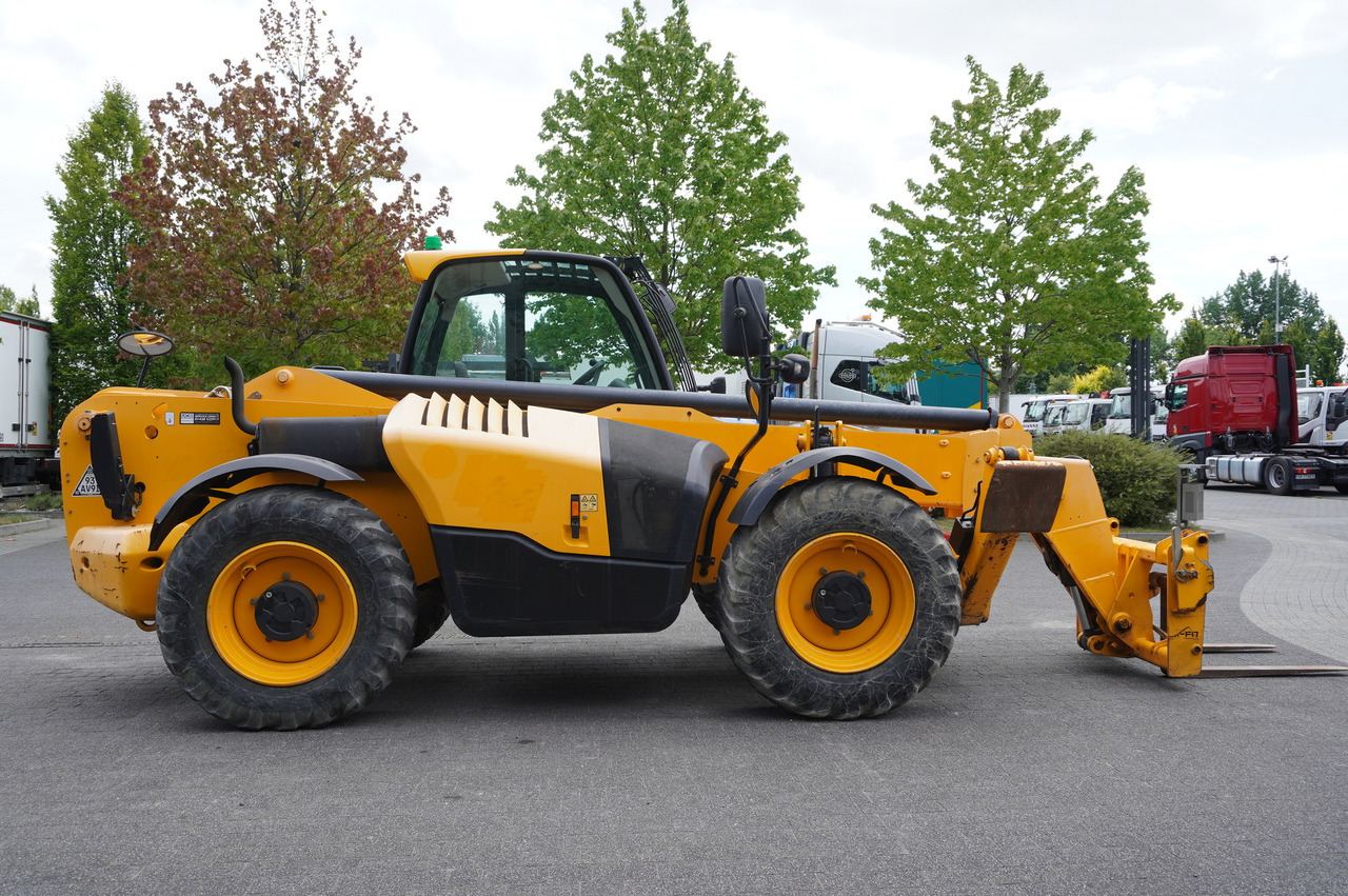 JCB 540-140 telescopic loader / 14 m range / 1800 MTH - Telescooplader: afbeelding 4 JCB 540-140 telescopic loader / 14 m range / 1800 MTH - Telescooplader: afbeelding 4