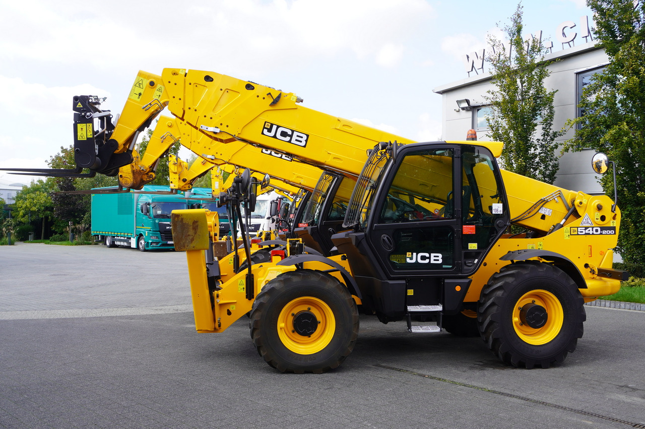 JCB 540-140 telescopic loader / 14 m range / 1800 MTH / Several units - Telescooplader: afbeelding 4 JCB 540-140 telescopic loader / 14 m range / 1800 MTH / Several units - Telescooplader: afbeelding 4