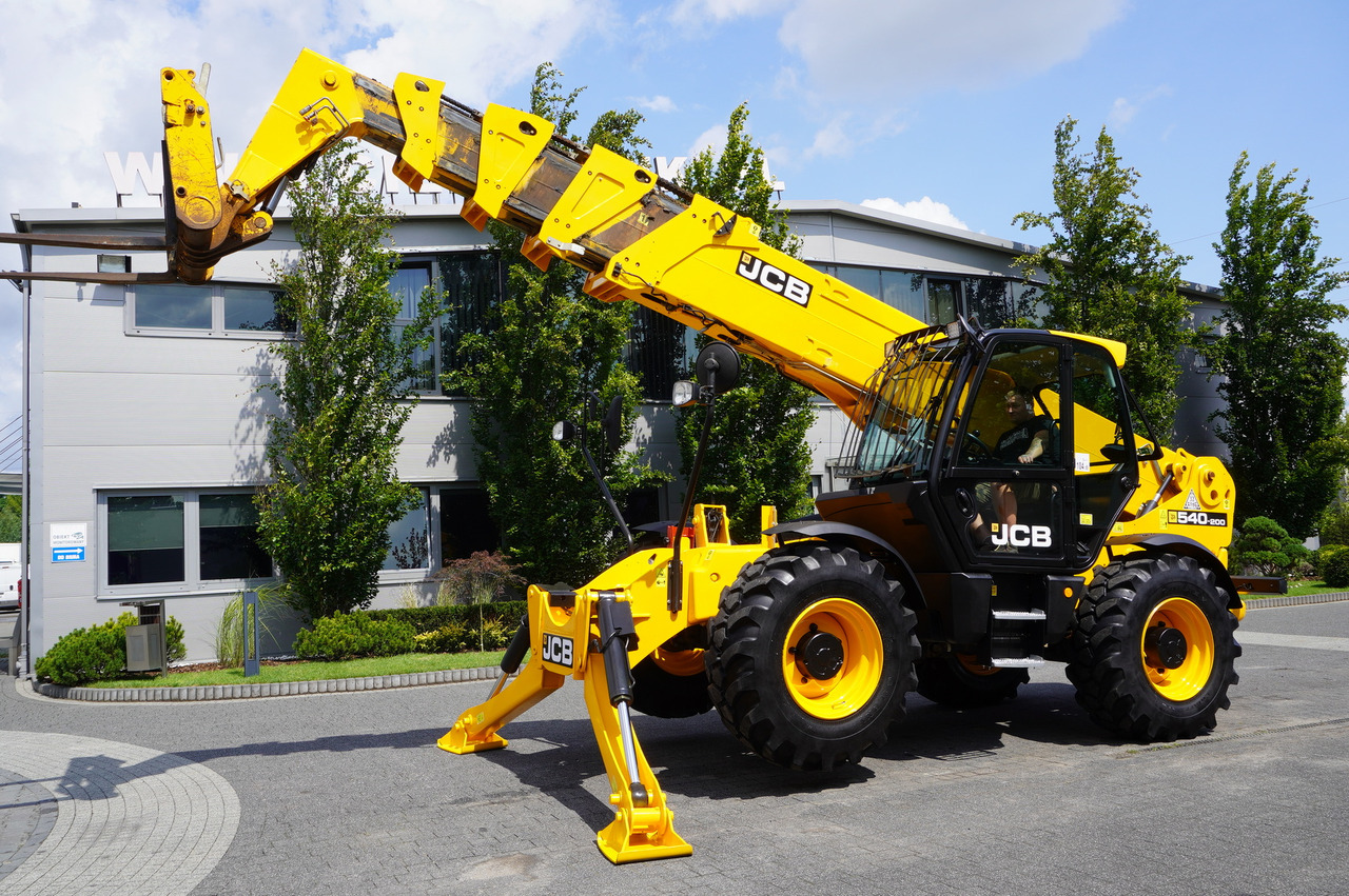 JCB 540-200 Telescopic Loader / 20 m reach / joystick / 2 units - Telescooplader: afbeelding 3 JCB 540-200 Telescopic Loader / 20 m reach / joystick / 2 units - Telescooplader: afbeelding 3