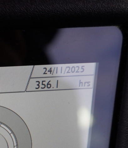 JCB JCB 4CX PRO / 350 MTH!!! / 2023 / joysticks - Graaflaadmachine: afbeelding 2 JCB JCB 4CX PRO / 350 MTH!!! / 2023 / joysticks - Graaflaadmachine: afbeelding 2