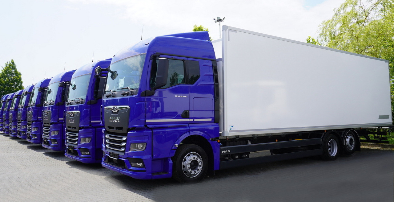 MAN New MAN TGX 26.400 / NEW IGLOOCAR refrigerator 20 pallets / 6×2 / 2024 / 2 units - Bakwagen: afbeelding 4 MAN New MAN TGX 26.400 / NEW IGLOOCAR refrigerator 20 pallets / 6×2 / 2024 / 2 units - Bakwagen: afbeelding 4