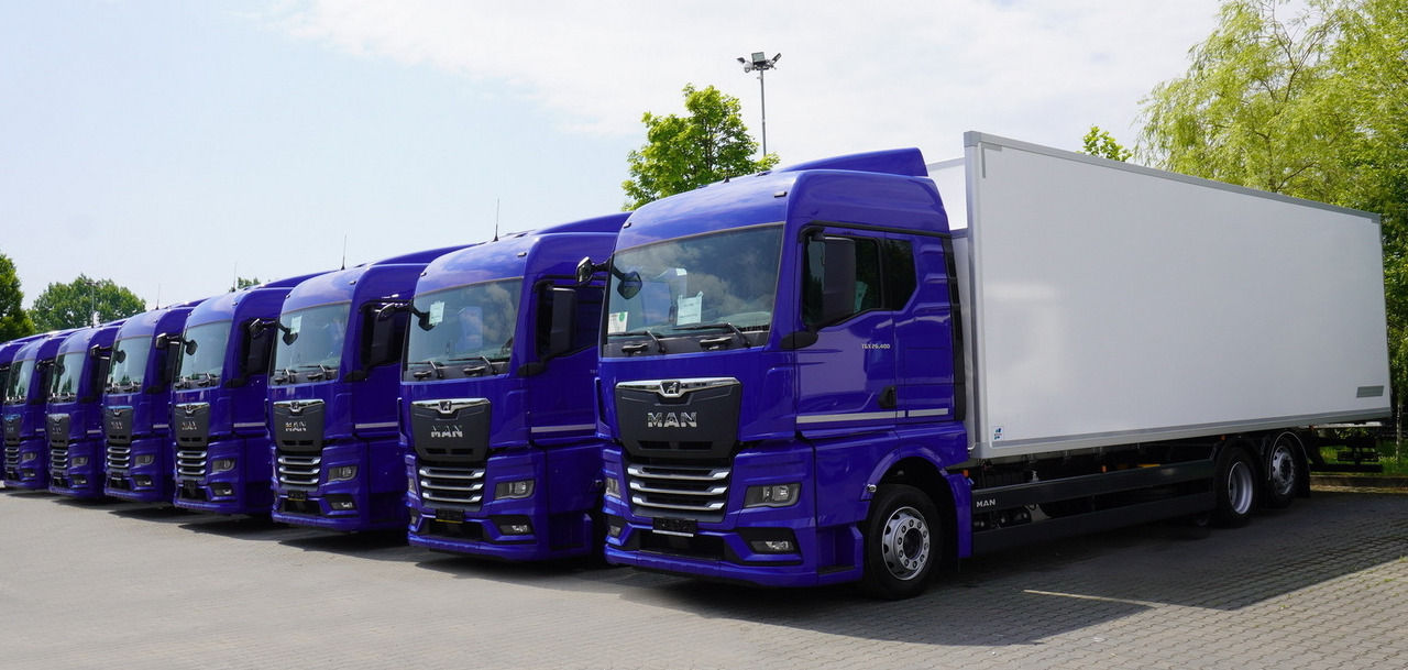 Leasing MAN New MAN TGX 26.400 / NEW IGLOOCAR refrigerator 20 pallets / 6×2 / 2024 / 2 units MAN New MAN TGX 26.400 / NEW IGLOOCAR refrigerator 20 pallets / 6×2 / 2024 / 2 units: afbeelding 12