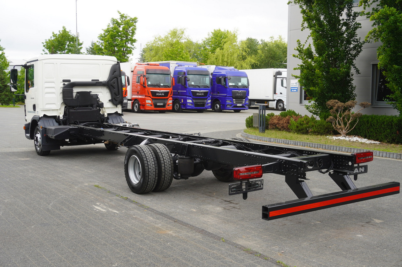 MAN TGL 12.190 / Chassis 8 m / 100 tho. km - Chassis vrachtwagen: afbeelding 4 MAN TGL 12.190 / Chassis 8 m / 100 tho. km - Chassis vrachtwagen: afbeelding 4
