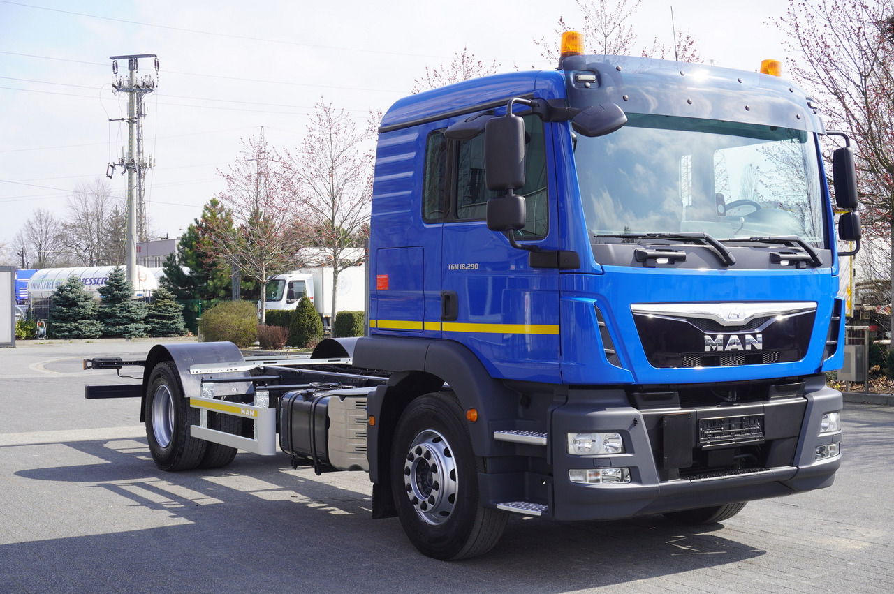 MAN TGM 18.290 E6 / Full ADR / sleeper cabin / chassis - Chassis vrachtwagen: afbeelding 1 MAN TGM 18.290 E6 / Full ADR / sleeper cabin / chassis - Chassis vrachtwagen: afbeelding 1