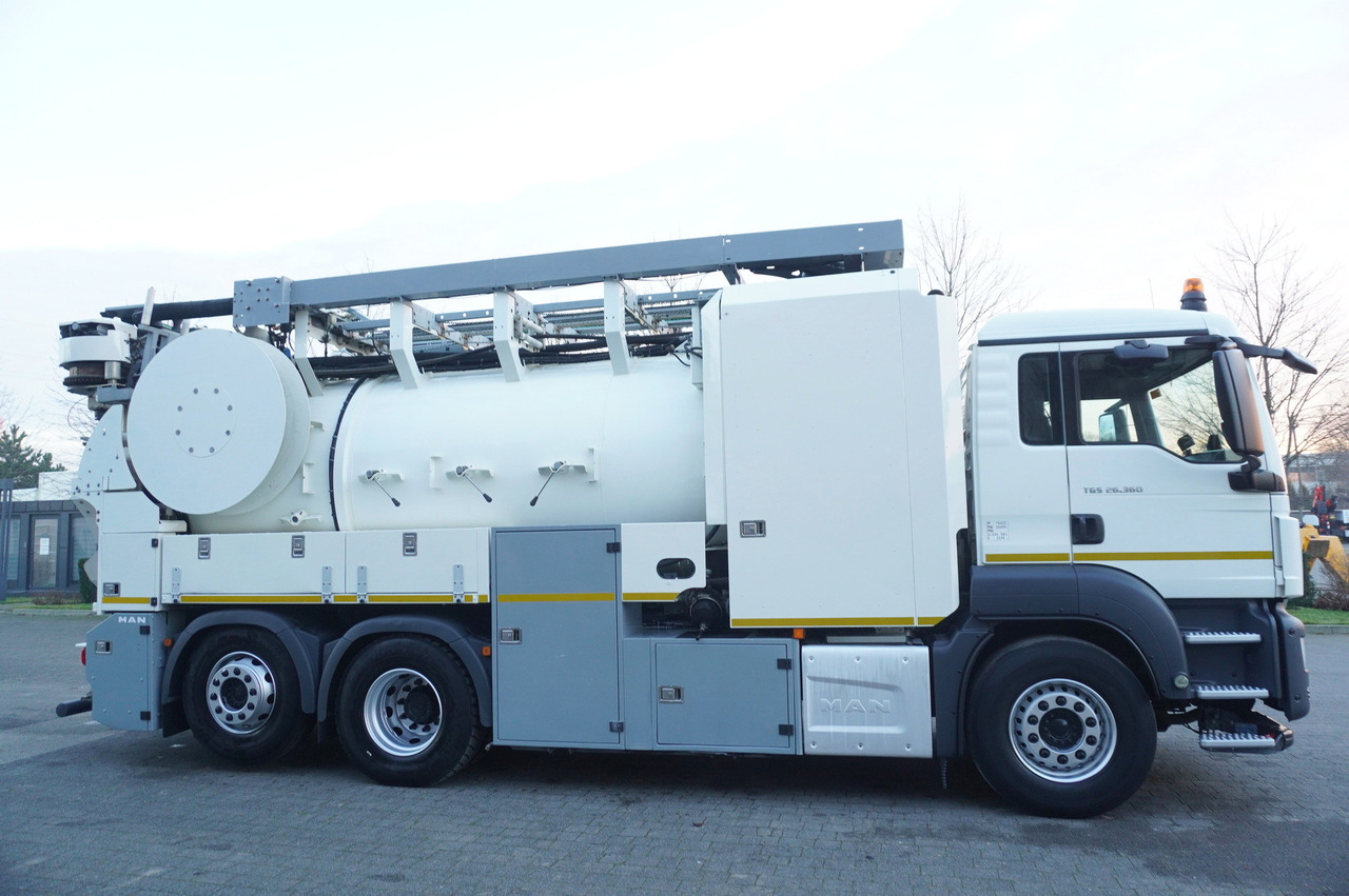 MAN TGS 26.360 E6 / RIVARD sewage cleaner 18 m3 / 130 tho. km / steering axle - Vacuümwagen: afbeelding 4 MAN TGS 26.360 E6 / RIVARD sewage cleaner 18 m3 / 130 tho. km / steering axle - Vacuümwagen: afbeelding 4