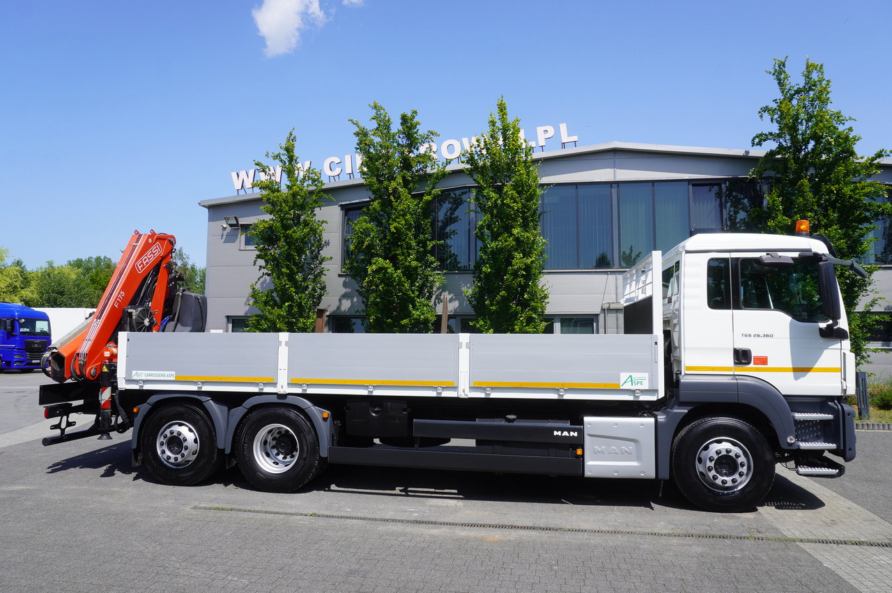 MAN TGS 26.360 Flatbed / Fassi F175 7.7 T / steered 3rd axle - Kraanwagen: afbeelding 3 MAN TGS 26.360 Flatbed / Fassi F175 7.7 T / steered 3rd axle - Kraanwagen: afbeelding 3