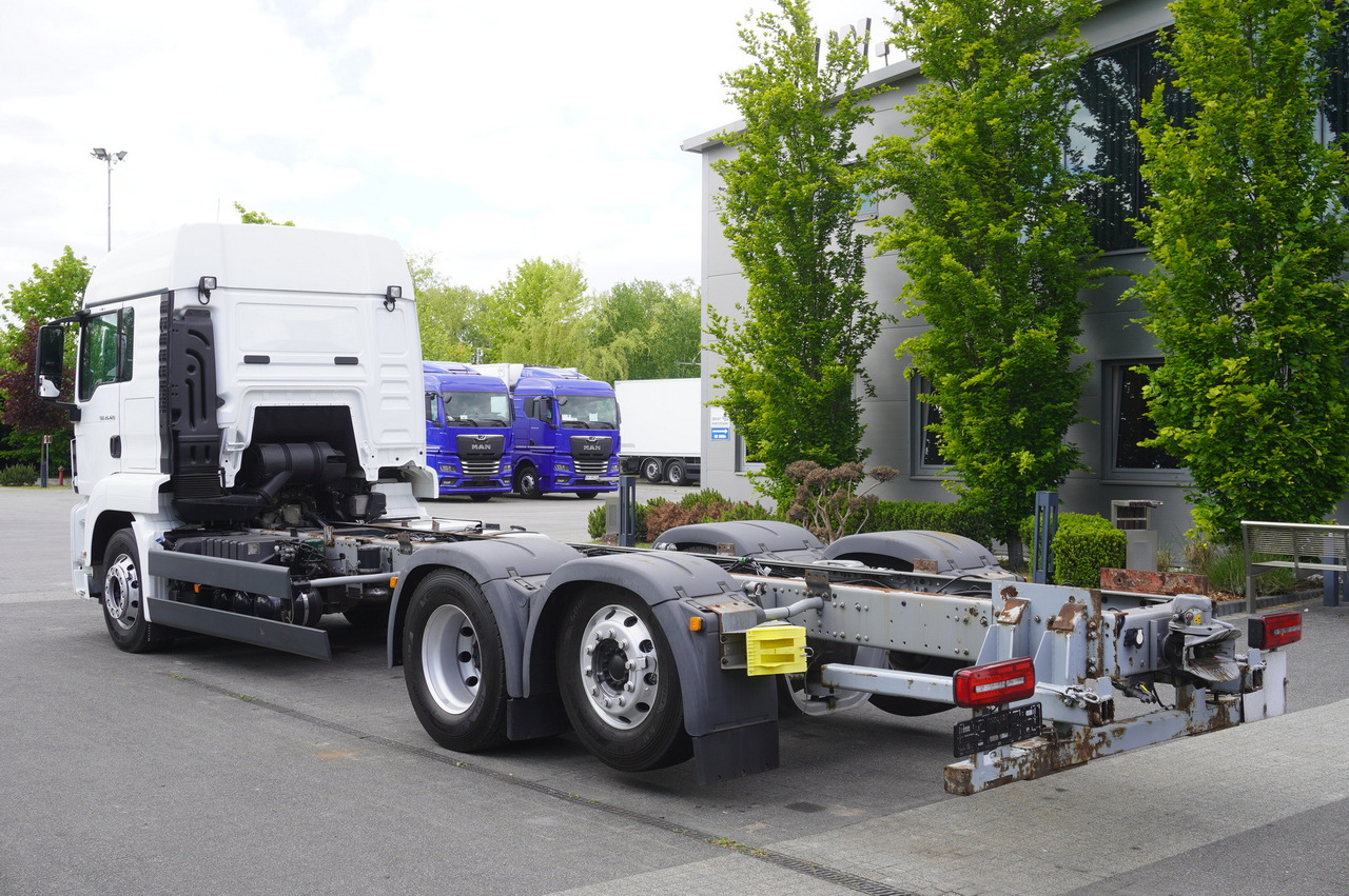 MAN TGS 26.420 / 7.5 m chassis / 14.5 t load cap. / Sleeping cab - Chassis vrachtwagen: afbeelding 3 MAN TGS 26.420 / 7.5 m chassis / 14.5 t load cap. / Sleeping cab - Chassis vrachtwagen: afbeelding 3