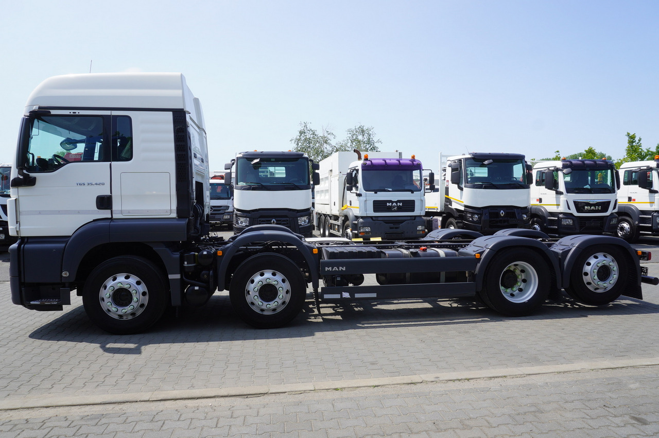 MAN TGS 35.420 8x2 / Chassis 6.4 m / 3 steered axles - Kraanwagen: afbeelding 3 MAN TGS 35.420 8x2 / Chassis 6.4 m / 3 steered axles - Kraanwagen: afbeelding 3