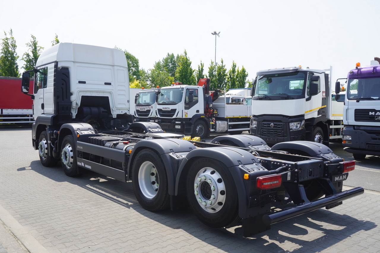 MAN TGS 35.420 8x2 / Chassis 6.4 m / 3 steered axles - Chassis vrachtwagen: afbeelding 4 MAN TGS 35.420 8x2 / Chassis 6.4 m / 3 steered axles - Chassis vrachtwagen: afbeelding 4