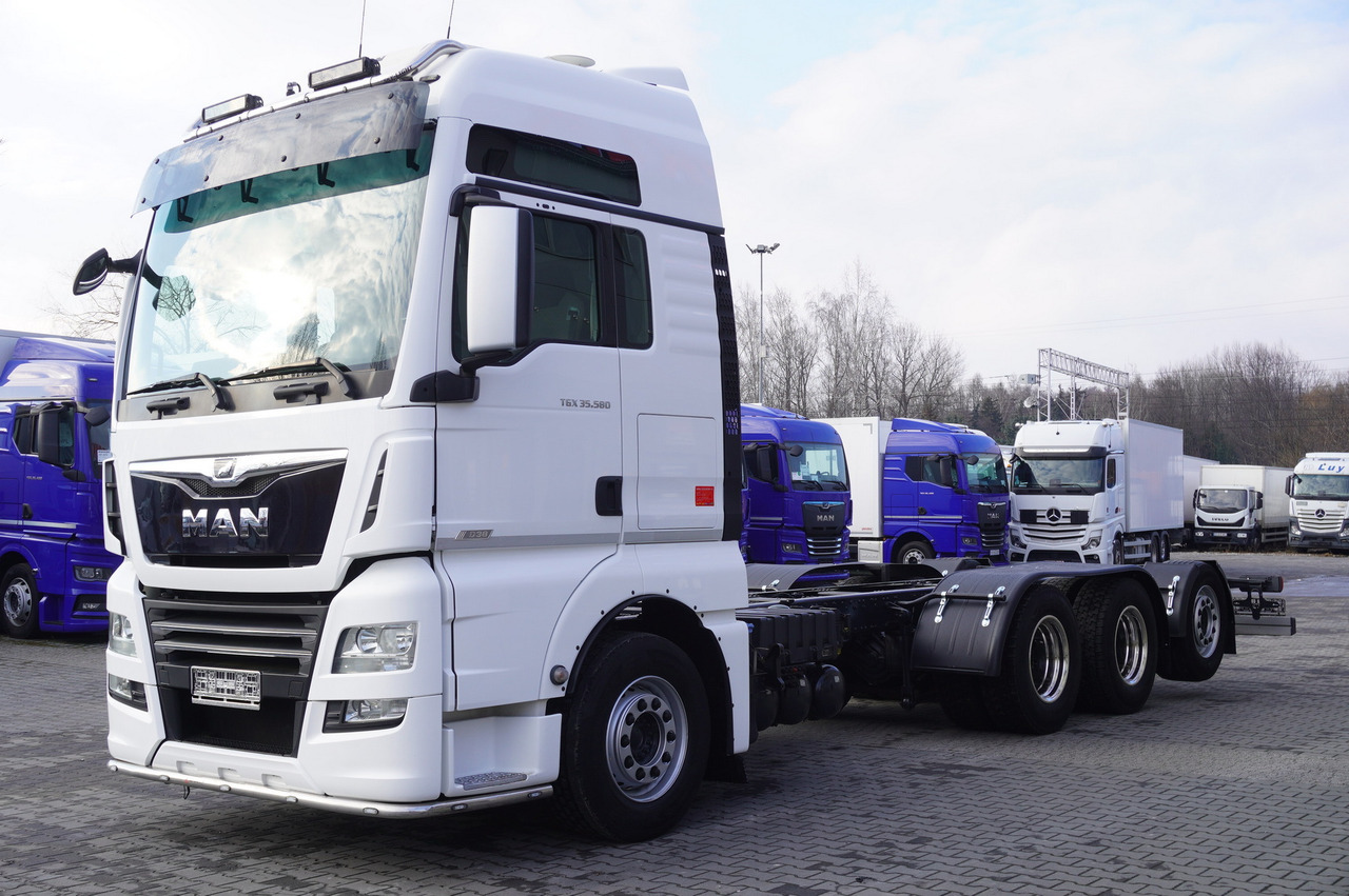 MAN TGX 35.580 E6 8x4/4 - 8.8m chassis frame - Chassis vrachtwagen: afbeelding 2 MAN TGX 35.580 E6 8x4/4 - 8.8m chassis frame - Chassis vrachtwagen: afbeelding 2