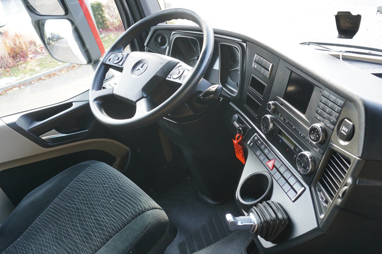 Schuifzeilen vrachtwagen MERCEDES-BENZ Actros 1835 E6 4×2 / Curtainsider 21 pallets / tail lift 1.5t: afbeelding 12