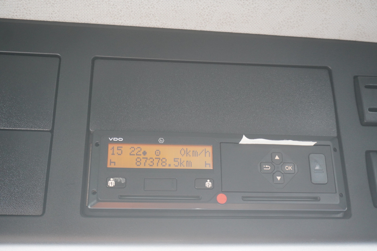 MERCEDES-BENZ Arocs 1833 / 87,000 km!!! / Hds HIAB X-DUO 128 B-2 / three-sided tipper - Vrachtwagen met open laadbak, Kraanwagen: afbeelding 2 MERCEDES-BENZ Arocs 1833 / 87,000 km!!! / Hds HIAB X-DUO 128 B-2 / three-sided tipper - Vrachtwagen met open laadbak, Kraanwagen: afbeelding 2