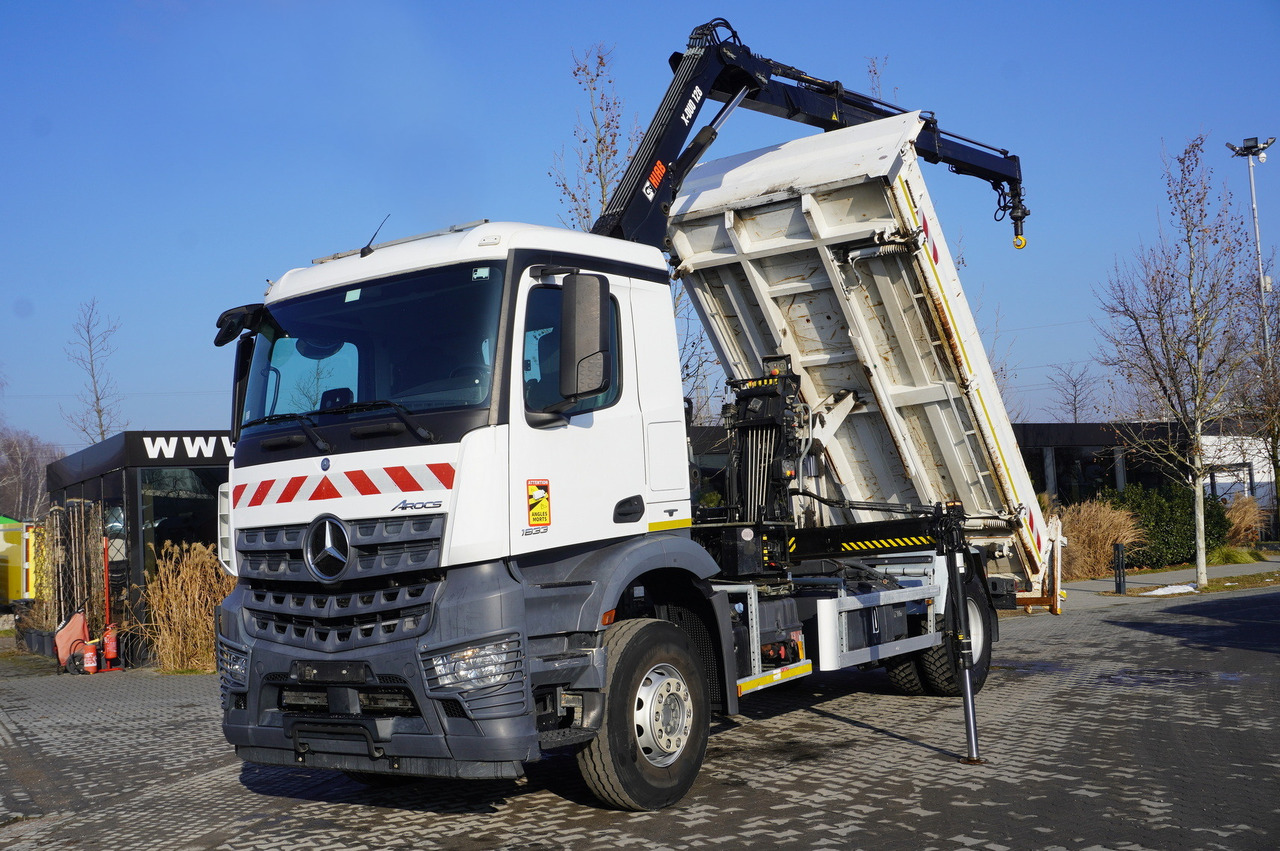 MERCEDES-BENZ Arocs 1833 / 87,000 km!!! / Hds HIAB X-DUO 128 B-2 / three-sided tipper - Kraanwagen, Kraanwagen: afbeelding 1 MERCEDES-BENZ Arocs 1833 / 87,000 km!!! / Hds HIAB X-DUO 128 B-2 / three-sided tipper - Kraanwagen, Kraanwagen: afbeelding 1